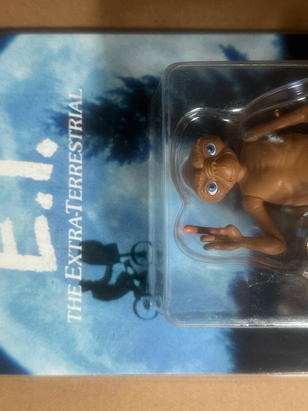 POP MART Universal E.T. Trendy Figure Blister Card